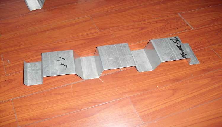 YX75-200-600楼承板